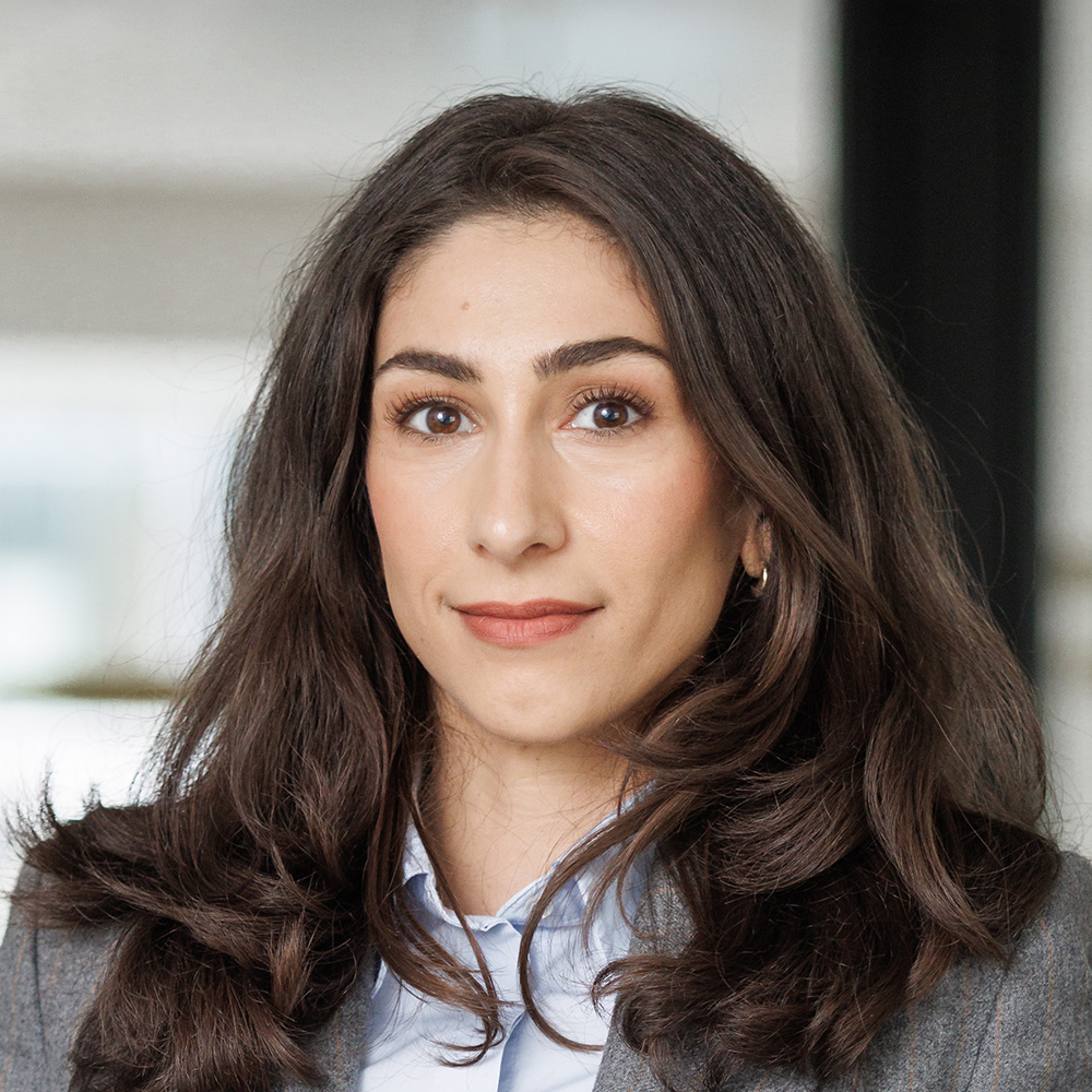 Portrait von Sevinc Palzer, FGvW Standort Frankfurt