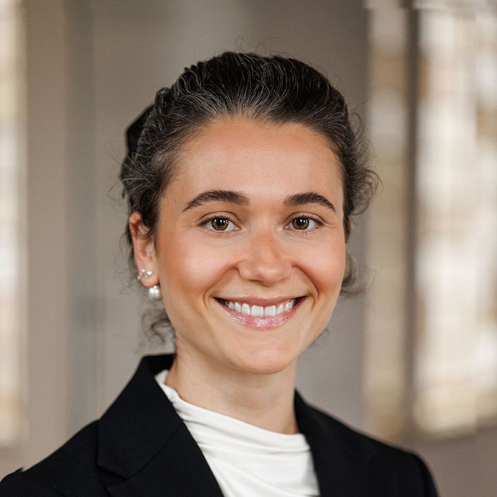 Portrait von Sarah Alice Simon, FGvW Standort Freiburg